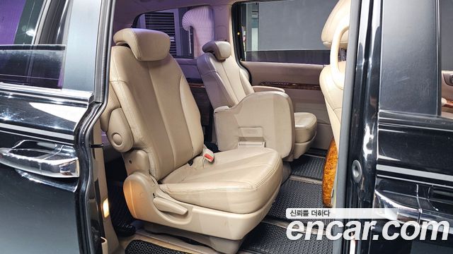 Kia Carnival R Grand Carnival HI Limousine GLX Premium 2014 — фото 11
