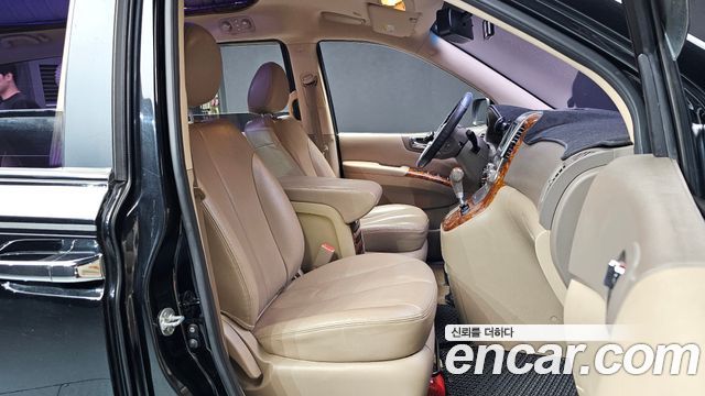 Kia Carnival R Grand Carnival HI Limousine GLX Premium 2014 — фото 12