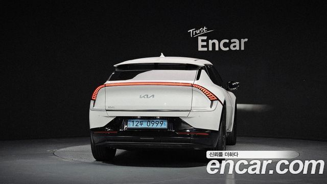Kia EV6 Long Range 4WD Earth 2023 — фото 4