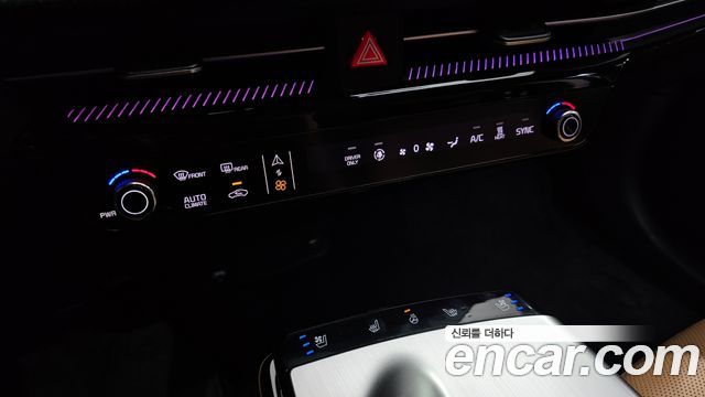 Kia EV6 Long Range 4WD Earth 2023 — фото 16