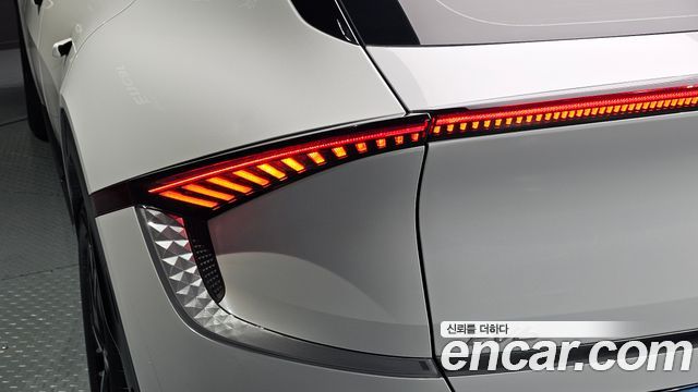 Kia EV6 Long Range 4WD Earth 2023 — фото 23