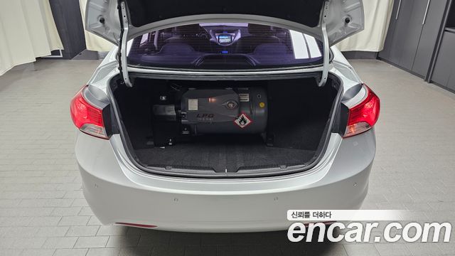 Hyundai Avante (MD) LPI M16 Moden 2013 — фото 15