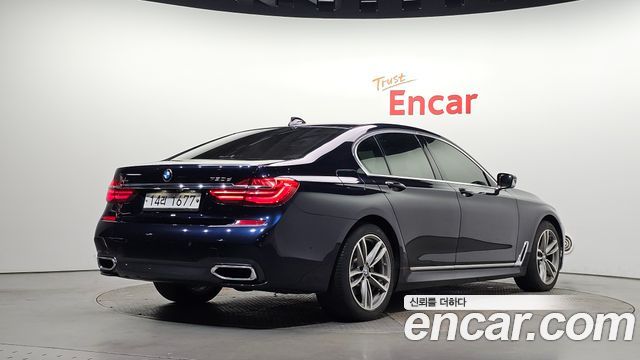 BMW 7 Series (G11) 730d xDrive M Sport 2017 — фото 2