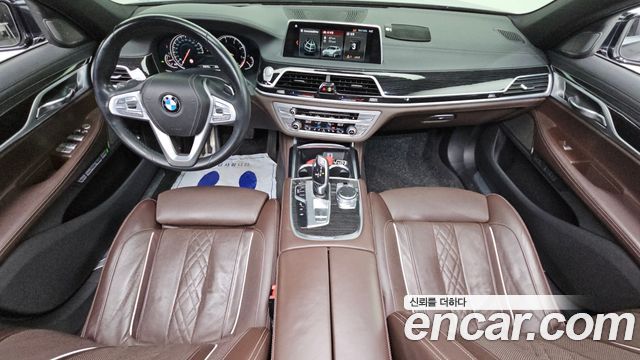 BMW 7 Series (G11) 730d xDrive M Sport 2017 — фото 7