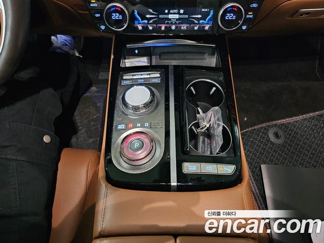 Genesis G80 (RG3) Gasoline 2.5 Turbo AWD 2024 — фото 7