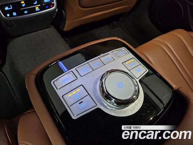 Genesis G80 (RG3) Gasoline 2.5 Turbo AWD 2024 — фото 18