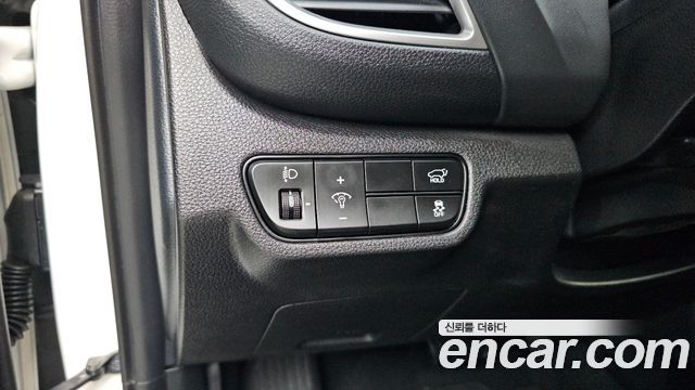 Kia Seltos Gasoline 1.6 Turbo 2WD Signature 2023 — фото 15