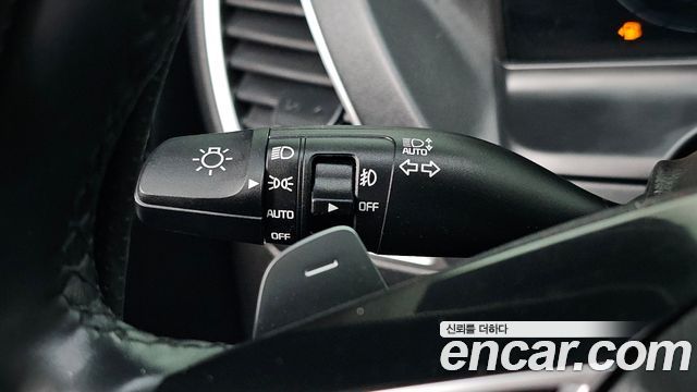 Kia Seltos Gasoline 1.6 Turbo 2WD Signature 2023 — фото 16