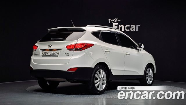 Hyundai Tucson ix Diesel 2WD X20 Special Pack 2013 — фото 2