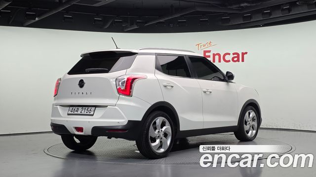 KG Mobility (SsangYong) Tivoli LX 2WD DLX 2015 — фото 2