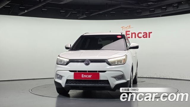 KG Mobility (SsangYong) Tivoli LX 2WD DLX 2015 — фото 3