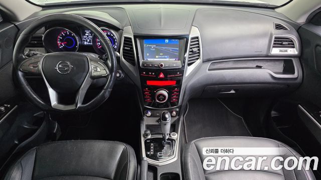 KG Mobility (SsangYong) Tivoli LX 2WD DLX 2015 — фото 7