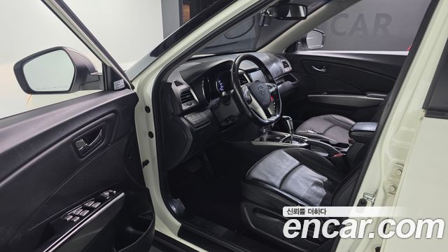 KG Mobility (SsangYong) Tivoli LX 2WD DLX 2015 — фото 10