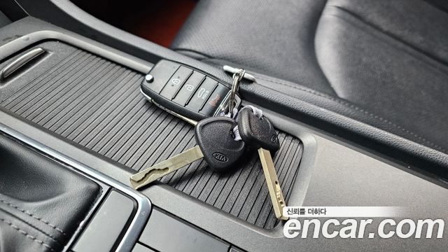 Kia K5 (II) LPI Taxi MX DLX 2016 — фото 23