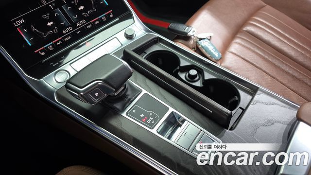 Audi A6 (C8) 45 TFSI Quattro Premium 2020 — фото 9