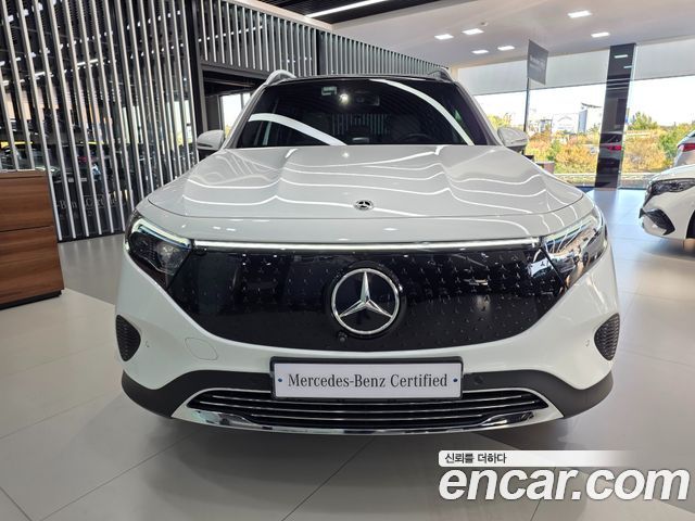 Mercedes-Benz EQB (X243) EQB300 4MATIC Progressive 2026 — фото 3