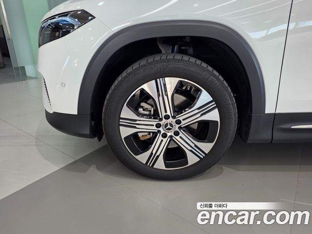 Mercedes-Benz EQB (X243) EQB300 4MATIC Progressive 2026 — фото 5