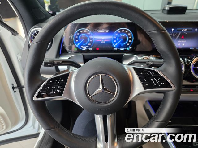 Mercedes-Benz EQB (X243) EQB300 4MATIC Progressive 2026 — фото 18