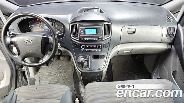 Hyundai Grand Starex 3-Seater VAN Smart 2018 — фото 7