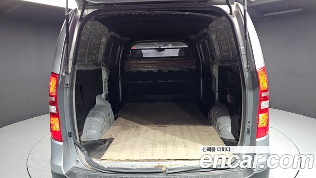 Hyundai Grand Starex 3-Seater VAN Smart 2018 — фото 20