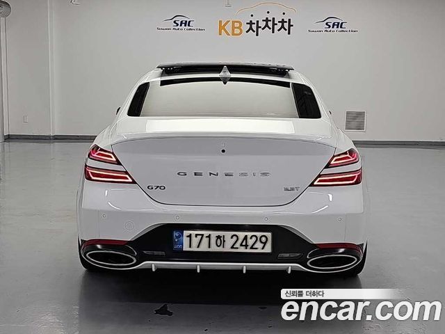 Genesis G70 Gasoline 3.3T 2WD 2023 — фото 3