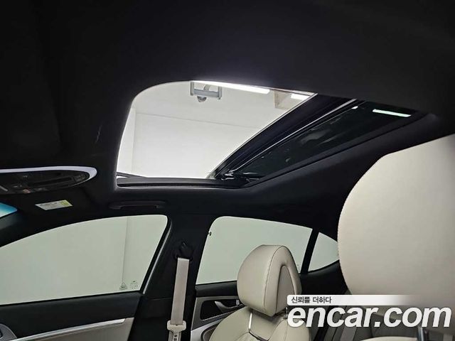 Genesis G70 Gasoline 3.3T 2WD 2023 — фото 19