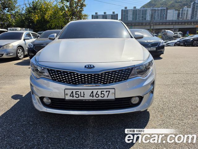 Kia K5 (II) 2.0 MX Prestige 2018 — фото 1