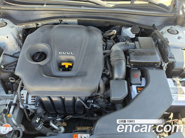 Kia K5 (II) 2.0 MX Prestige 2018 — фото 6