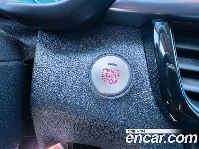 Kia K5 (II) 2.0 MX Prestige 2018 — фото 21