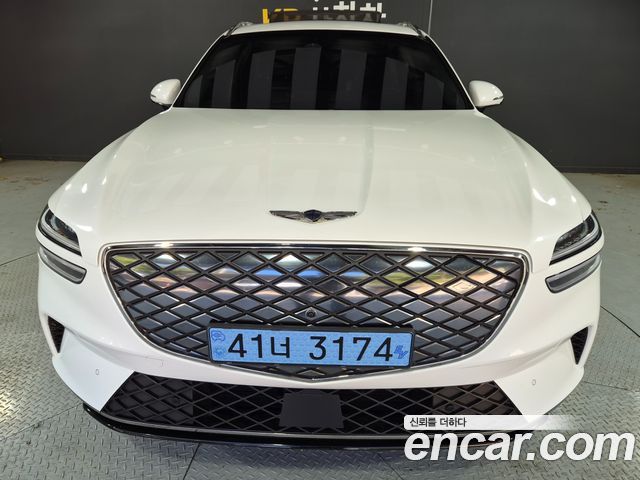 Genesis Electrified (GV70) e-AWD