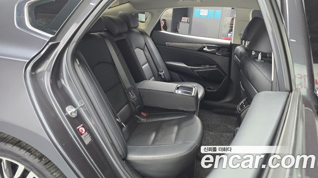Kia K7 Premier 2.5 GDI Noblesse 2020 — фото 12