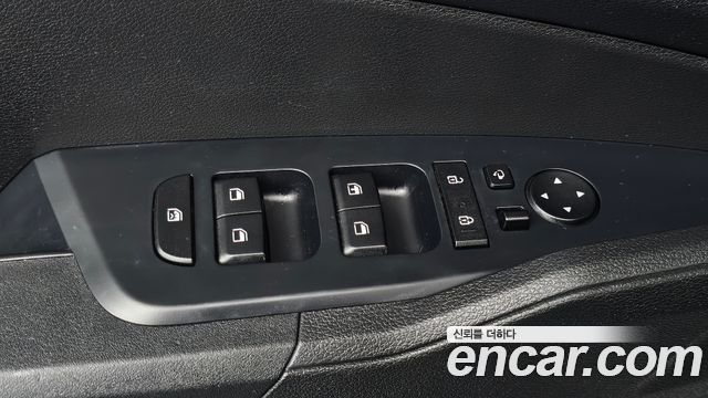 Kia Sportage (V) Diesel 2.0 4WD Trendy 2023 — фото 16