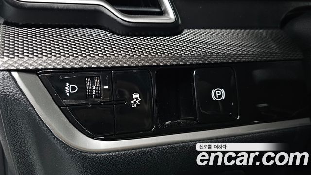 Kia Sportage (V) Diesel 2.0 4WD Trendy 2023 — фото 17