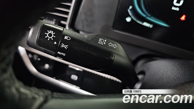 Kia Sportage (V) Diesel 2.0 4WD Trendy 2023 — фото 18