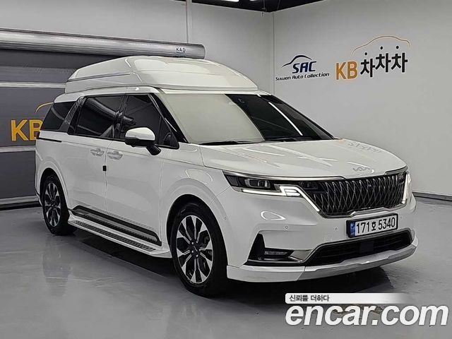 Kia Carnival (IV) Gasoline 4-Seater Hi-Limousine Signature 2023 — фото 4
