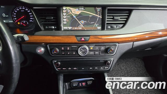 Kia K7 2.4 GDI Limited 2017 — фото 13