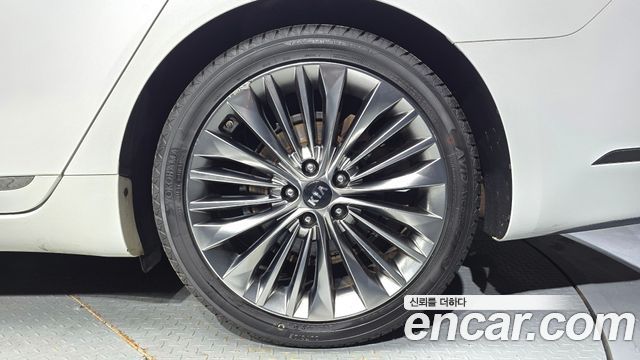 Kia K7 2.4 GDI Limited 2017 — фото 21