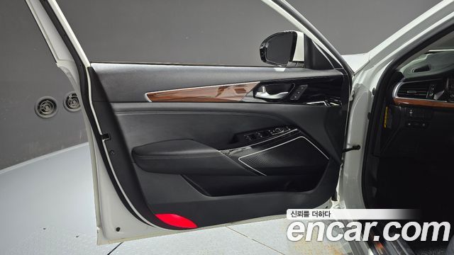 Kia K7 2.4 GDI Limited 2017 — фото 24
