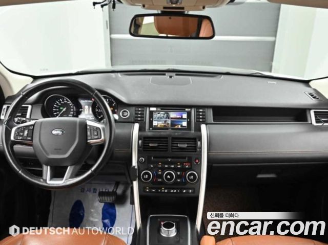 Land Rover Discovery Sport 2.0 TD4 HSE Luxury 2016 — фото 8