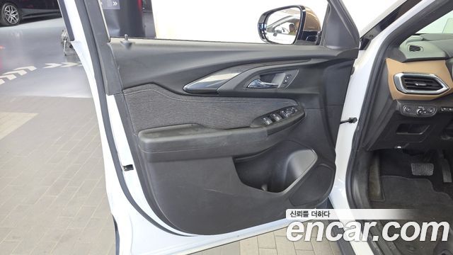 Chevrolet Trailblazer 1.3 Turbo 2WD Activ 2022 — фото 24