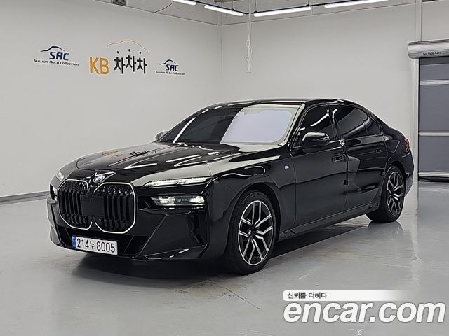 BMW 7 Series (G70) 740d xDrive M Sport