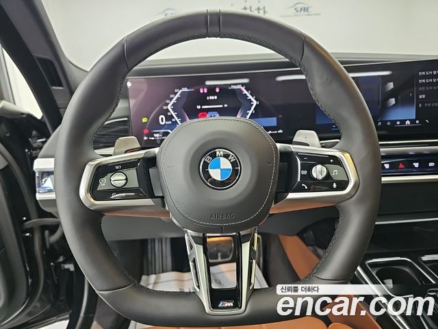 BMW 7 Series (G70) 740d xDrive M Sport 2025 — фото 9