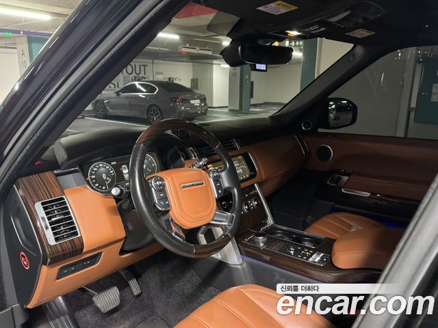 Land Rover Range Rover (IV) 5.0 SC AB LWB 2017 — фото 8