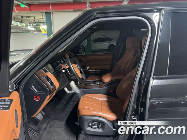Land Rover Range Rover (IV) 5.0 SC AB LWB 2017 — фото 9
