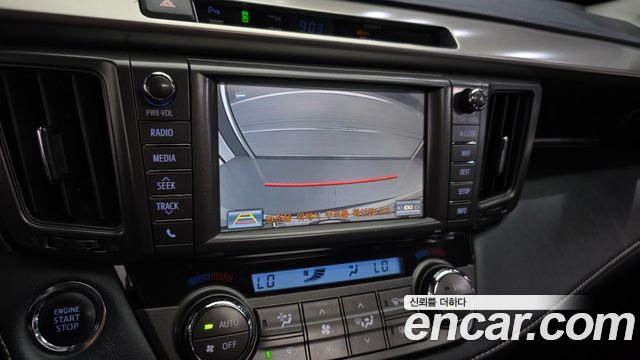 Toyota RAV4 2.5 4WD 4th 2014 — фото 15