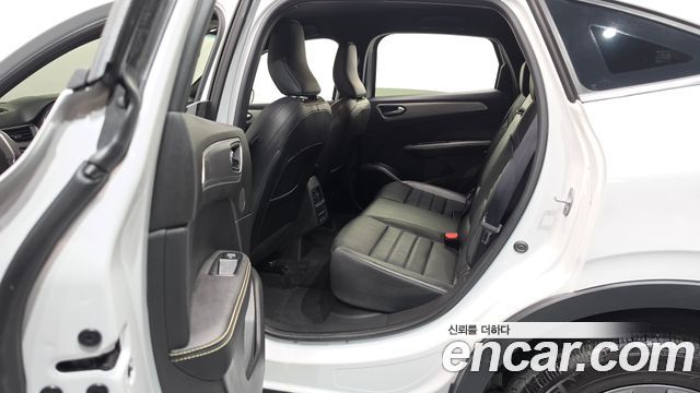 Renault Korea XM3 1.6 GTe RE 2024 — фото 12