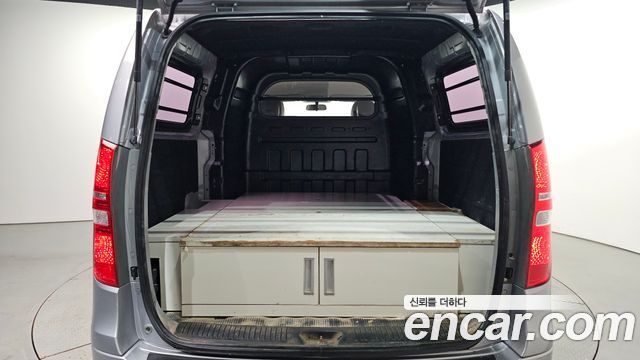 Hyundai Grand Starex 5-Seater VAN Smart 2017 — фото 20
