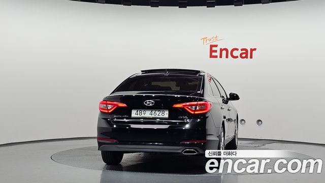 Hyundai Sonata (LF) 2.0 Smart Special 2016 — фото 4