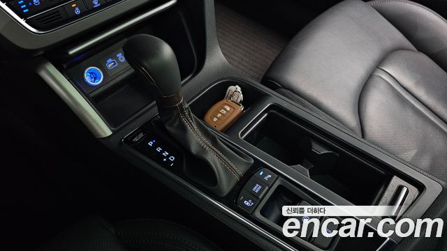 Hyundai Sonata (LF) 2.0 Smart Special 2016 — фото 9