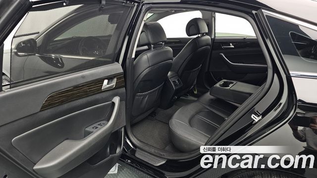 Hyundai Sonata (LF) 2.0 Smart Special 2016 — фото 12